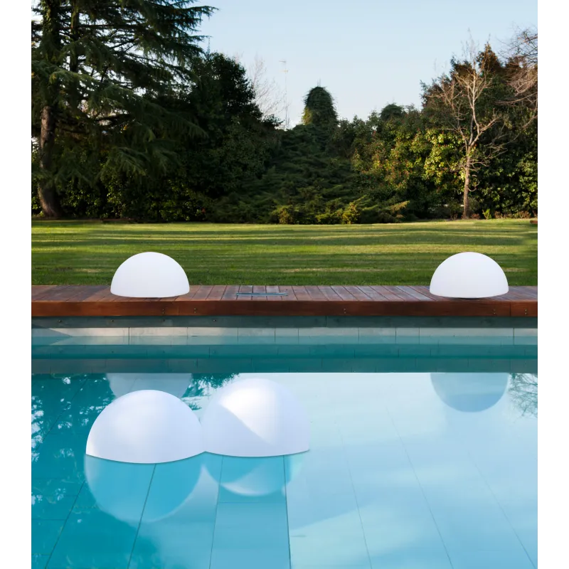 Lampada LED Multicolore a Mezza Sfera