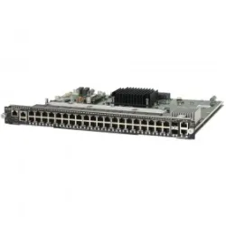 Netgear M6100 Netgear Switch a Chassis modulare a backplane passivo. Scheda di linea a 40 porte giga