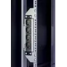 Staffe per montaggio verticale su montanti rack nero