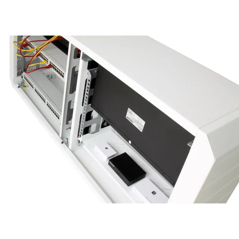 Armadio rack 19'' Ghost  con porta grigliata Bianco 