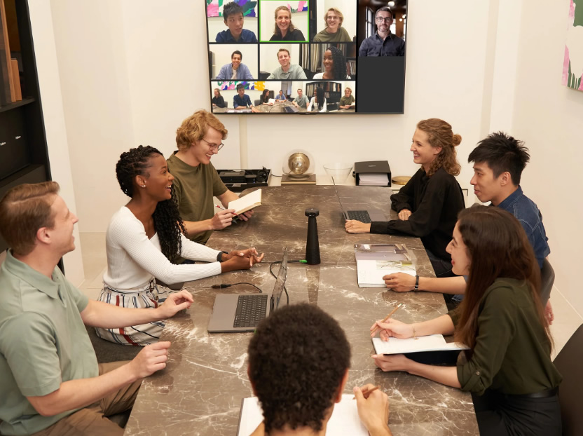 Webcam 360° panoramica per videoconferenza